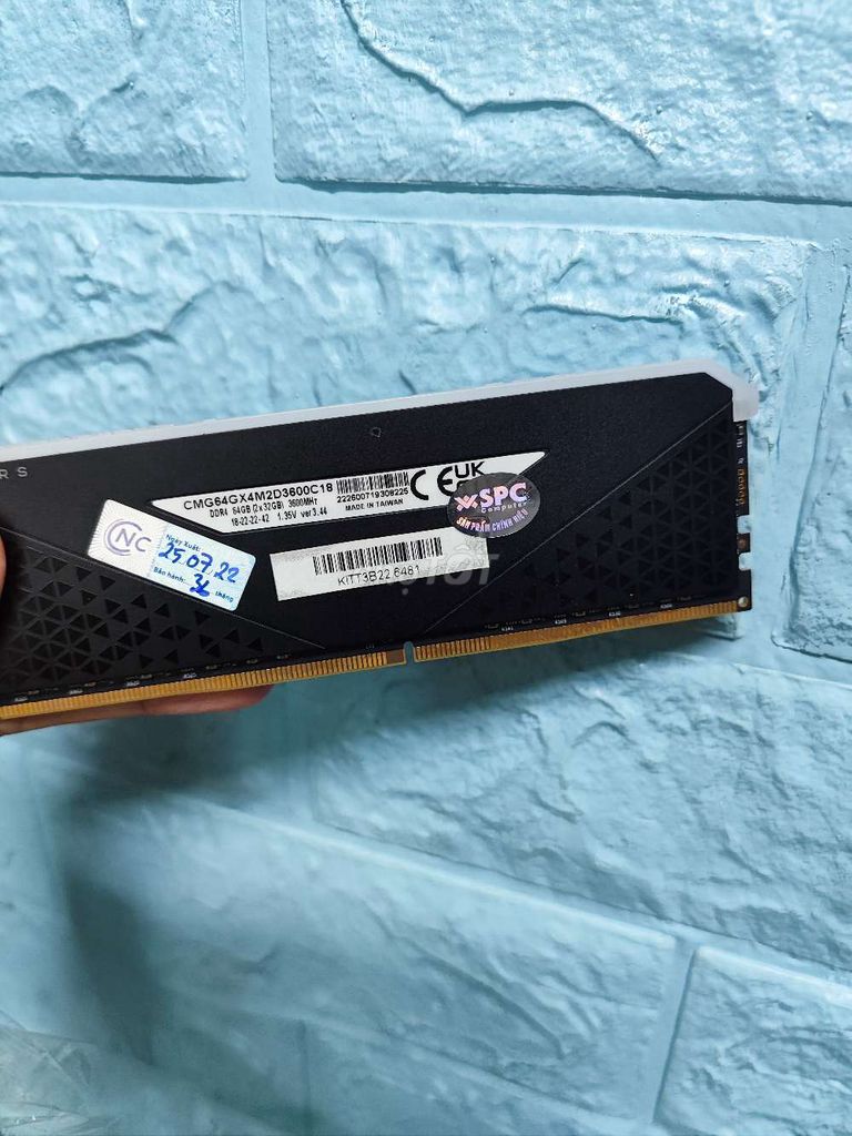 Ram Corsair DDR4 32G 3600Mhz LED RGB còn BH07/2025