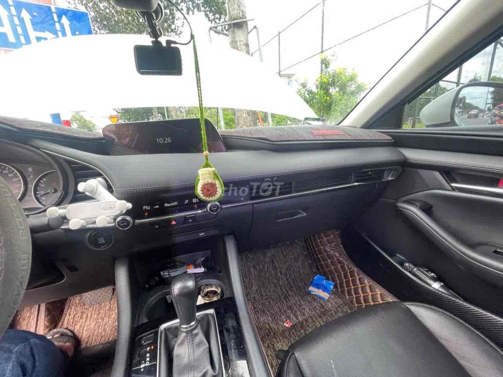 Mazda 3 2023 Luxury Trắng Siêu Hot. Mua bán Ô tô tại Quận Tân Phú Tp Hồ Chí Minh được đăng bởi Trọng Nghĩa Auto Xe Lướt Miền Nam hình 6
