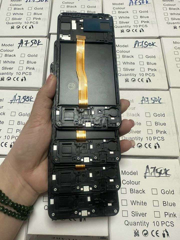 Màn hình samsung A750. Mua bán Linh kiện (RAM, Card...) tại Quận Thanh Xuân Hà Nội được đăng bởi phụ kiện giá rẻ hình 1