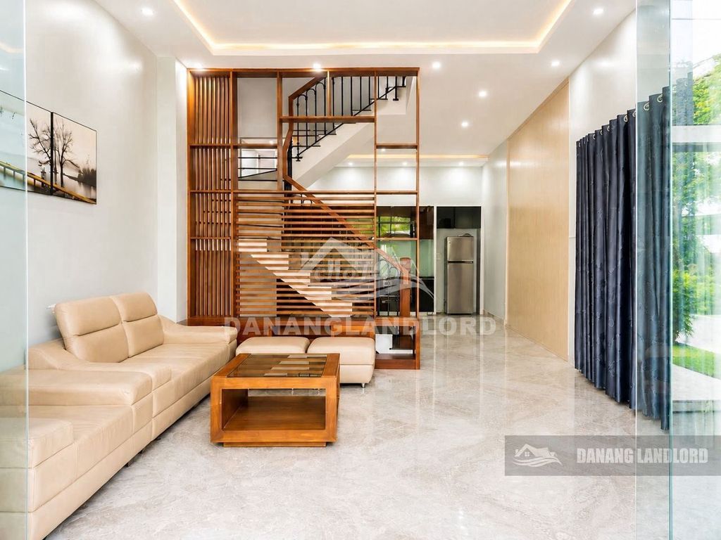 Nhà 3 Phòng Ngủ Có Hồ Bơi Khu Thuận Phước | D562