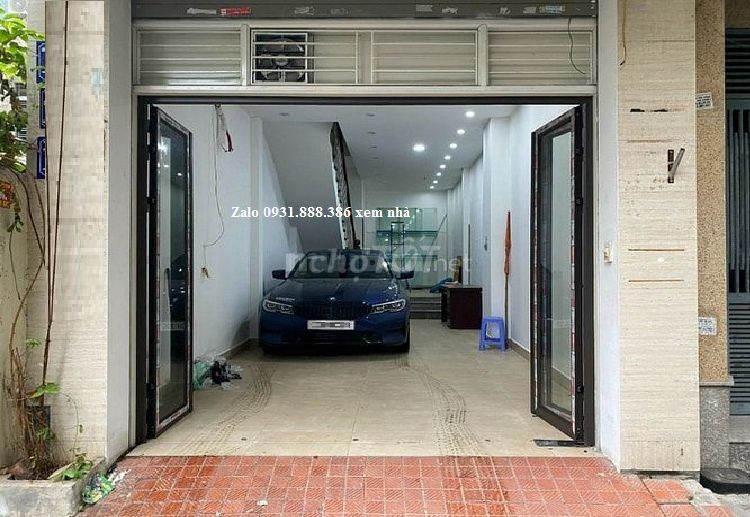 Дом в переулке 210 по улице Хоанг Куок Вьет, 50 кв.м, 5 этажей