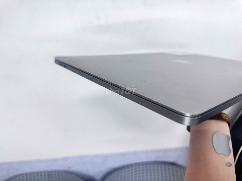 MacBook Pro 2019 16 inch - Màu grey I9/16/1T