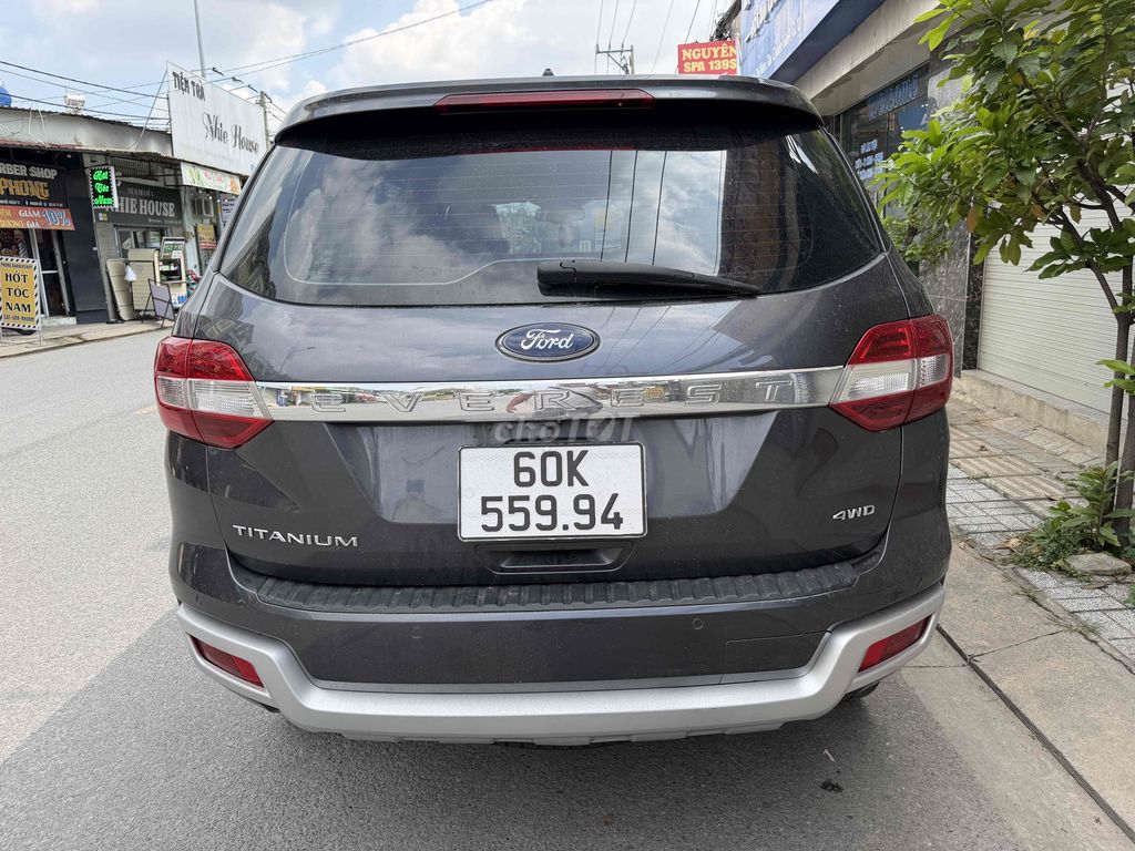 Ford Everest 2019 Titanium Plus 2 Cầu Cao cấp. Mua bán Ô tô tại Quận 12 Tp Hồ Chí Minh được đăng bởi A Quý hình 8