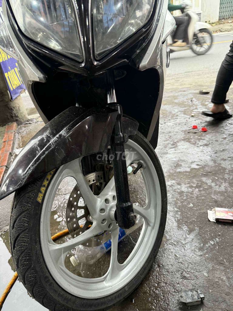 Bán xe. Mua bán Xe máy tại Quận Bình Tân Tp Hồ Chí Minh được đăng bởi Thanh Tâm giai tri hình 4