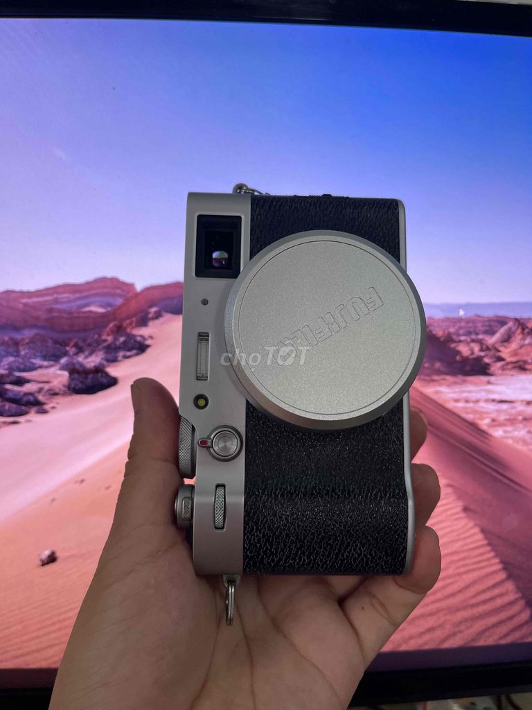 Máy ảnh Fujifilm X100V Bạc. Mua bán Máy ảnh, Máy quay tại Quận Nam Từ Liêm Hà Nội được đăng bởi Nghia Nguyen hình 1
