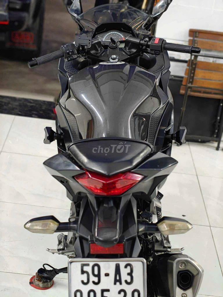 🏍Kawasaki Ninja 300 🏍 Odo 30k Km Biển SG 2018. Mua bán Xe máy tại Quận 5 Tp Hồ Chí Minh được đăng bởi Xe Máy Vinh hình 3
