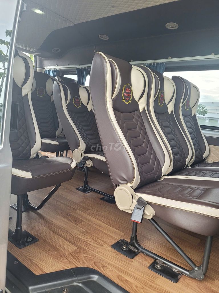 BÁN XE FORD TRANSIT ĐỜI 2018 BẢN TRUNG SỐ SÀN. Mua bán Ô tô tại Thành phố Sóc Trăng Sóc Trăng được đăng bởi Du lịch Thanh Xuân hình 5