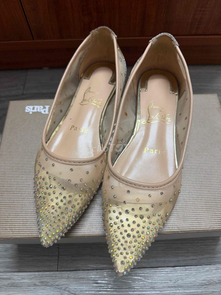 Giày bệt Christian Louboutin Nữ size 36. Mua bán Giày dép tại Quận Long Biên Hà Nội được đăng bởi Linh hình 1
