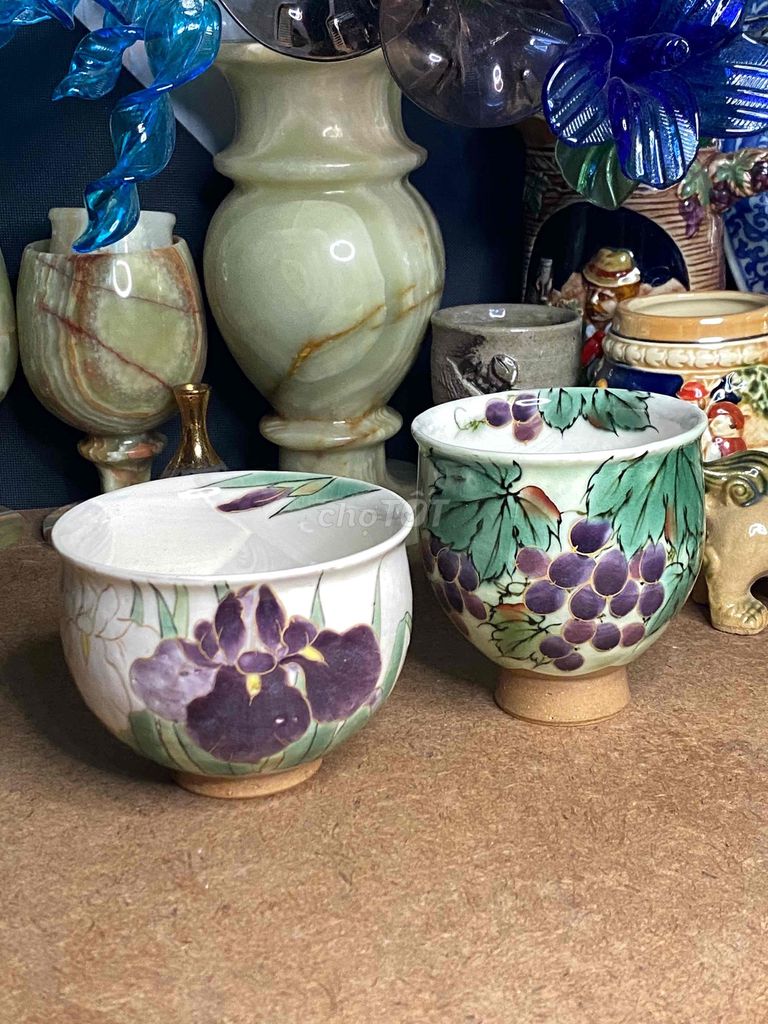 Chén trà Gốm Hoa và nho Cổ điển. Mua bán Đồ sưu tầm, đồ cổ tại Thành phố Thủ Dầu Một Bình Dương được đăng bởi Nguyễn Di hình 1
