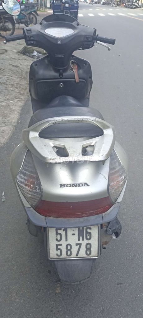 Honda Spacy 125 nhật giấy tờ đầy đủ biển số TP HCM. Mua bán Xe máy tại Quận 10 Tp Hồ Chí Minh được đăng bởi văn phúc  hình 3