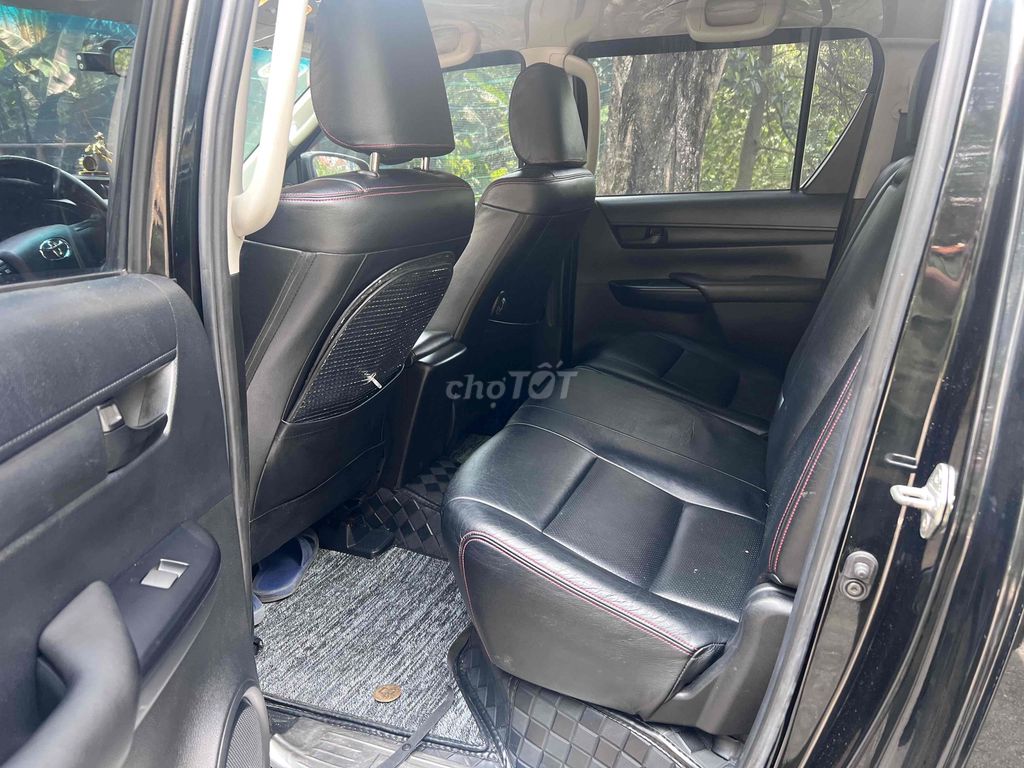 Toyota Hilux 2018 2.4E 4x2 AT - 110000 km ngay chu. Mua bán Ô tô tại Quận Gò Vấp Tp Hồ Chí Minh được đăng bởi huỳnh long hồ hình 12