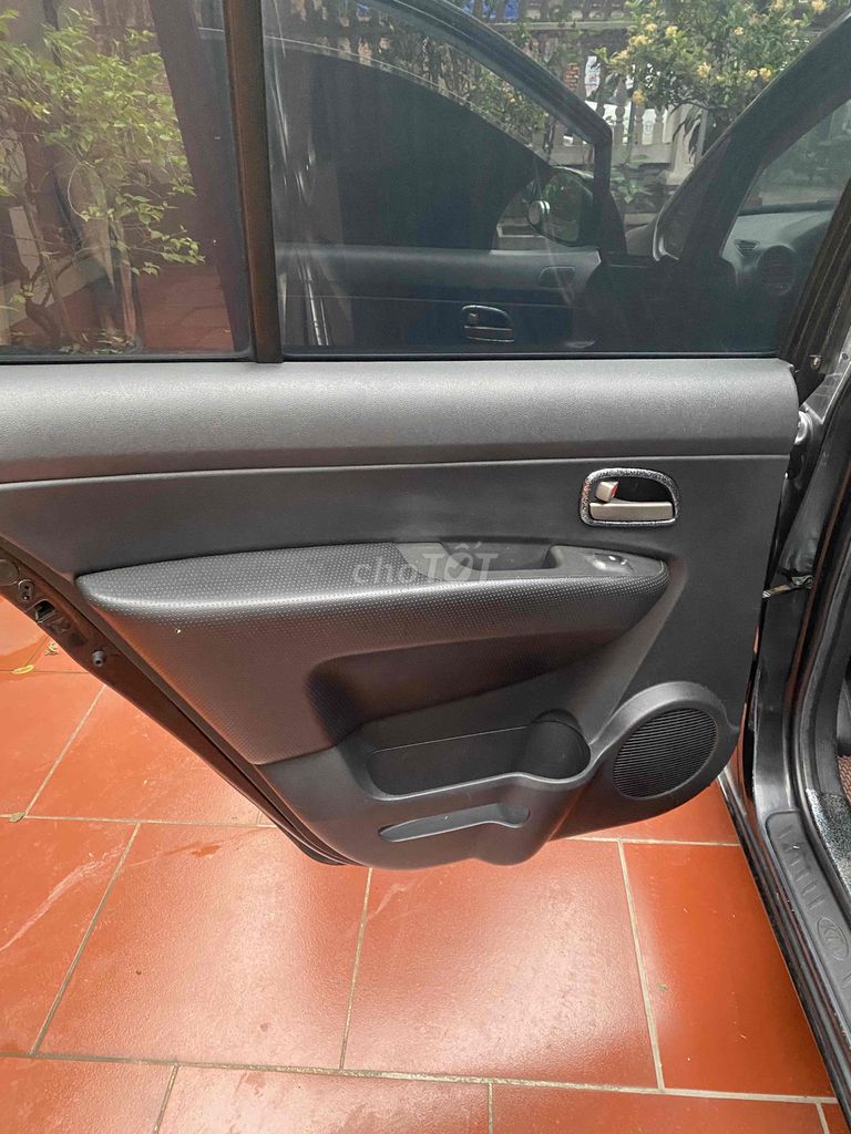 Kia Carens 2009 số tự động 7 chỗ SX 2.0 AT. Mua bán Ô tô tại Huyện Chương Mỹ Hà Nội được đăng bởi Lê Tuấn hình 6