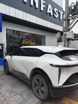 VinFast VF7 Plus 2024- bản 2 động cơ- mua pin. Mua bán Ô tô tại Thành phố Thủ Đức Tp Hồ Chí Minh được đăng bởi Hằng Vũ