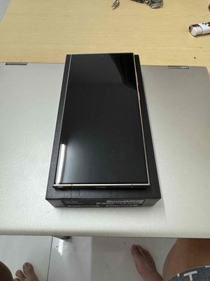 Samsung Galaxy S24 Ultra Xám Titan như máy mới