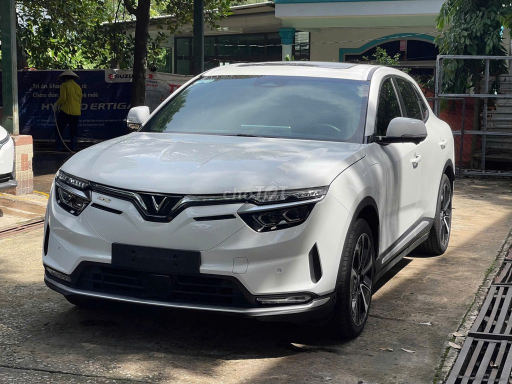 🎁 Mua VinFast VF 8 Nhận Quà Xe Máy Điện Evo Grand. Mua bán Ô tô tại Thành phố Thủ Đức Tp Hồ Chí Minh được đăng bởi Xuân Quỳnh bán VinFast hình 3