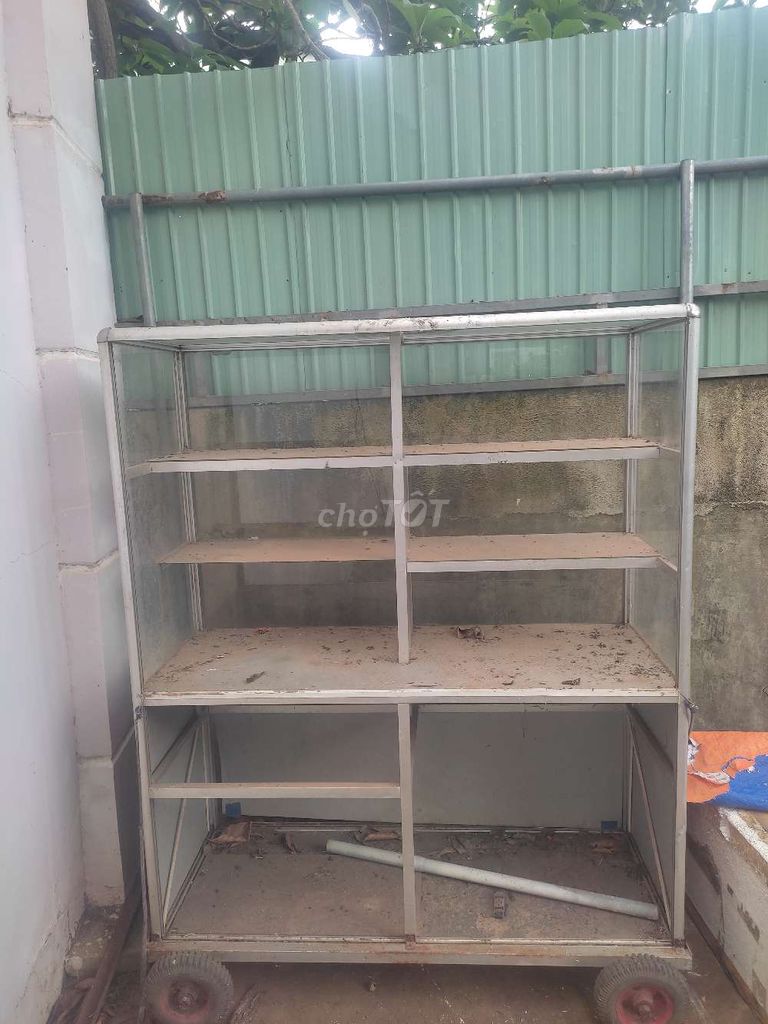 Xe đẩy bán hàng Nhôm Kính Bạc. Mua bán Đồ chuyên dụng, Giống nuôi trồng tại Thành phố Đồng Xoài Bình Phước được đăng bởi Khôi hình 1