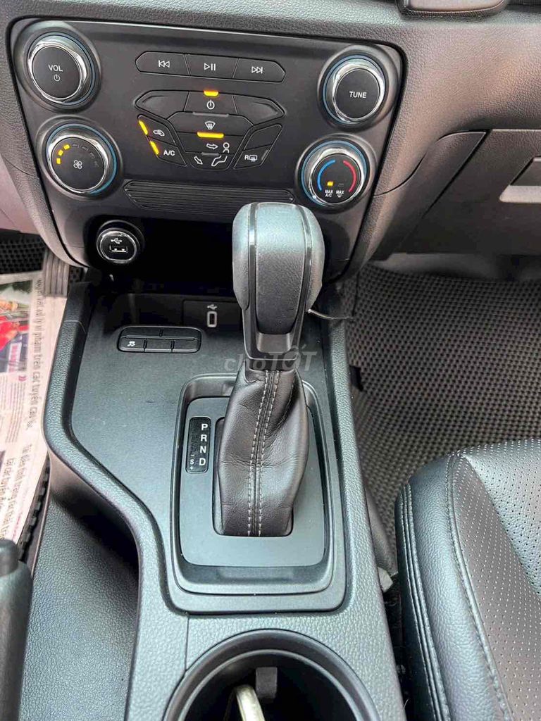 Ford Ranger 2021 XLS AT 2.2 - 60000 km. Mua bán Ô tô tại Huyện Hoài Đức Hà Nội được đăng bởi Tran Tuan hình 5