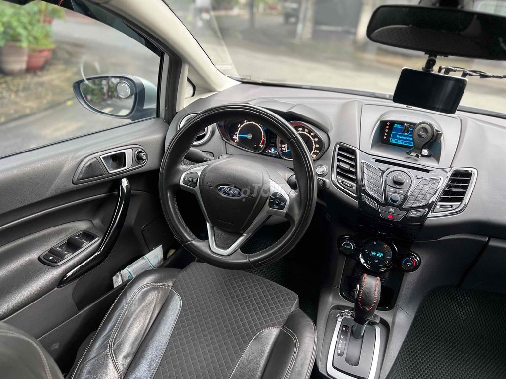 XE GIA ĐÌNH BÁN - Fiesta Cọp 63.000 KM Đẹp chất💯💯. Mua bán Ô tô tại Quận Gò Vấp Tp Hồ Chí Minh được đăng bởi DHAUTO FORD CHUYÊN XE FORD LƯỚT CHÂTD LƯỢNG CAO hình 13