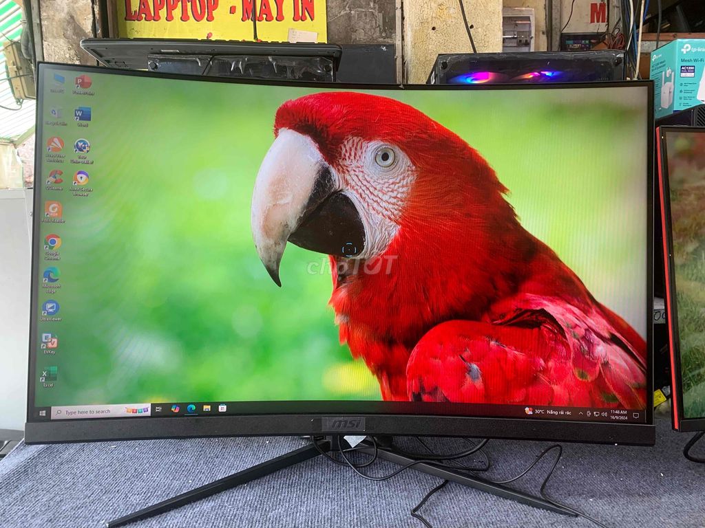 MÀN HÌNH MSI 32IN MÀN HÌNH CONG 250HZ QUÁ LÀ NÉT