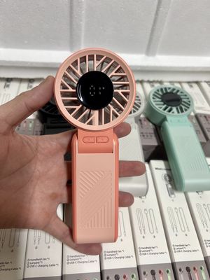 Quạt cầm tay mini K200 gấp gọn 180 độ. Mua bán Quạt tại Quận 11 Tp Hồ Chí Minh được đăng bởi Vinh