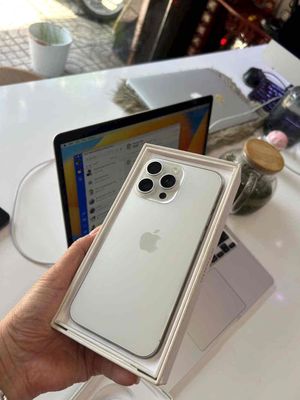 iphone 15promax 256gb trắng qtế mỹ pin97 zin áp