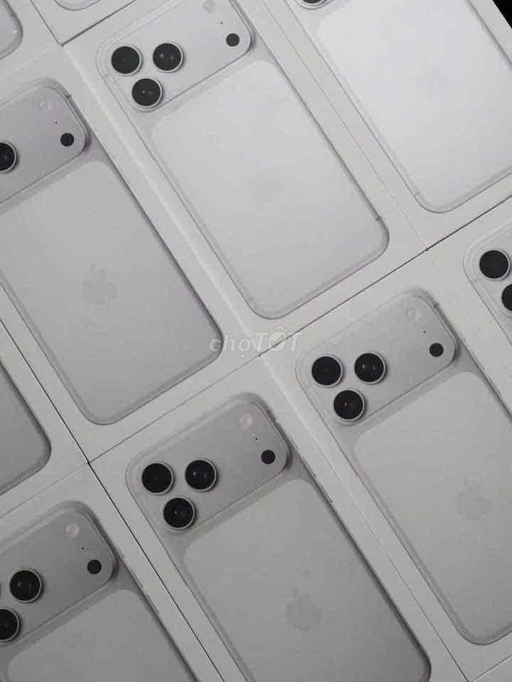 Apple iPhone 17 Pro Max 256GB Bạc Mới. Mua bán Điện thoại tại Quận 11 Tp Hồ Chí Minh được đăng bởi Thế Giới Táo hình 1