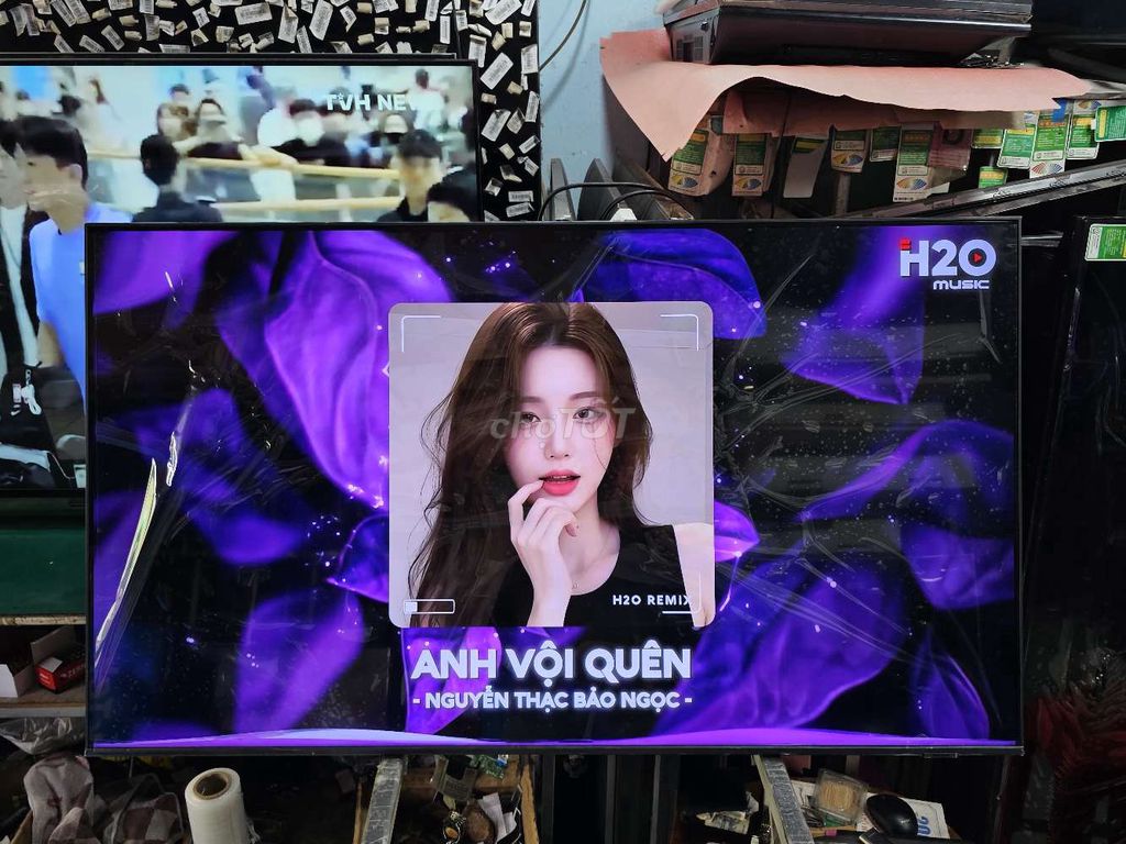 Smart Samsung 4K UHD - 50"AU8000. Mỏng - Đẹp 99%. Mua bán Tivi, Âm thanh tại Quận 12 Tp Hồ Chí Minh được đăng bởi Quốc Vinh hình 1
