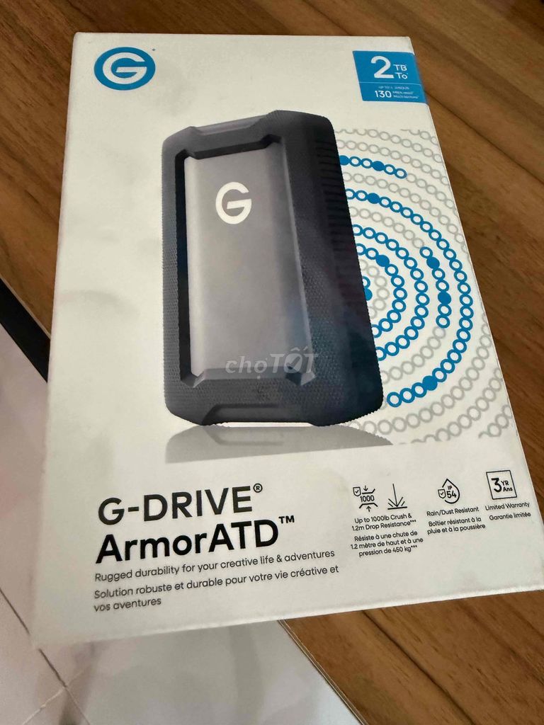Western Digital G-DRIVE ArmorATD 2TB Đen. Mua bán Phụ kiện (Màn hình, Chuột...) tại Quận Bình Thạnh Tp Hồ Chí Minh được đăng bởi Vân Lê hình 1