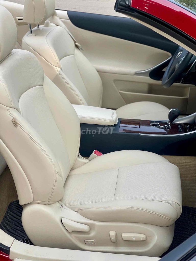 Lexus IS 250C 2011 mui trần 2 cửa - 6 vạn. Mua bán Ô tô tại Quận Long Biên Hà Nội được đăng bởi Hoàng Thanh auto hình 6