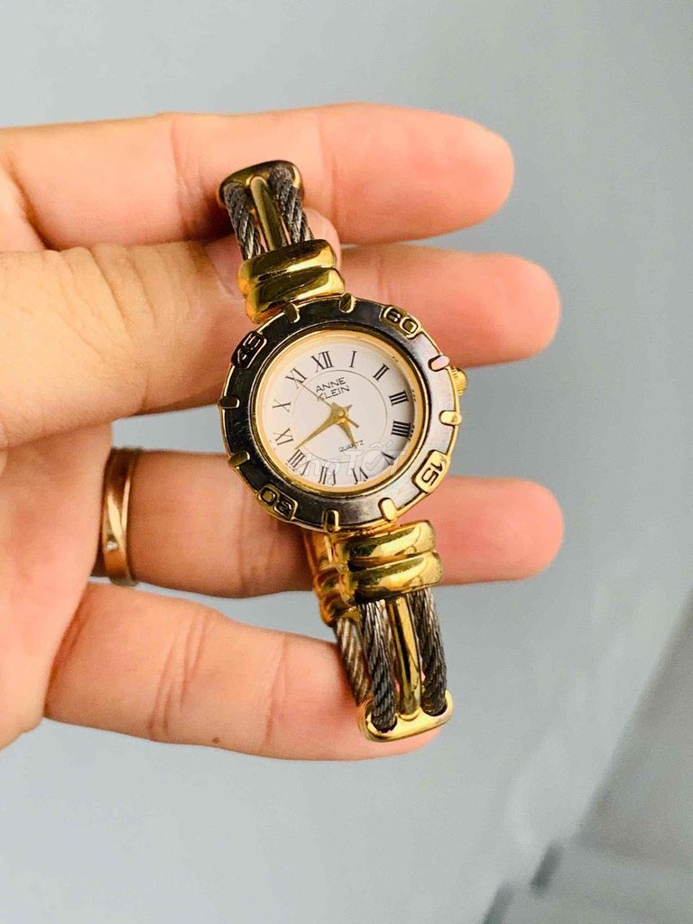 Đồng hồ Anne Klein Nhật zin keng chạy chuẩn. Mua bán Đồng hồ tại Huyện Bình Chánh Tp Hồ Chí Minh được đăng bởi đồng hồ phụ kiện Nhật Thuỵ hình 1