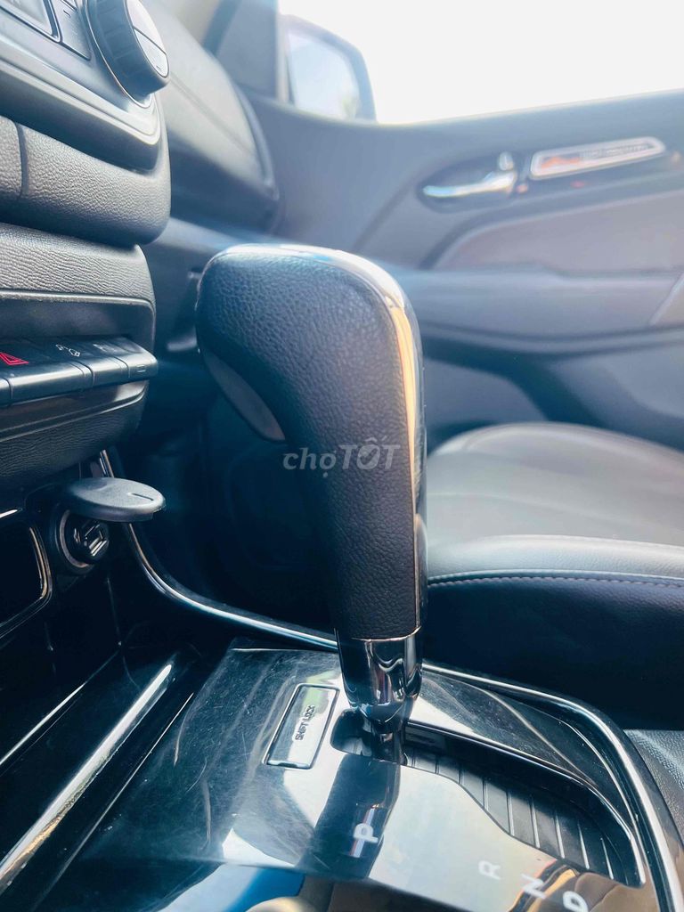 2 cầu stđ  Colorado 2017 High Country 2.8L 4x4 AT. Mua bán Ô tô tại Huyện Đan Phượng Hà Nội được đăng bởi Huy Trungg hình 10