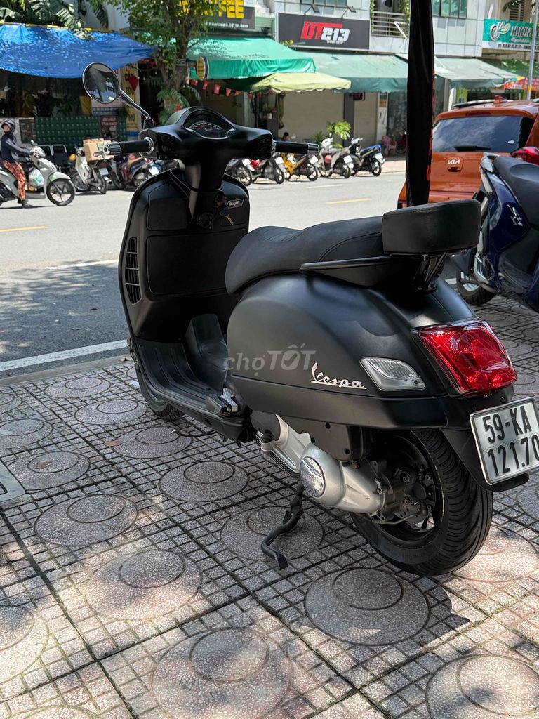 Bán Vespa GTS 300 đăng ký 2018 – PKL giá tốt. Mua bán Xe máy tại Thành phố Thủ Đức Tp Hồ Chí Minh được đăng bởi iMotorbike Khang hình 8