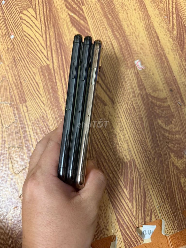 iPhone XS 64GB full chức năng. Mua bán Điện thoại tại Quận Bắc Từ Liêm Hà Nội được đăng bởi Cửa hàng Bính Táo hình 1