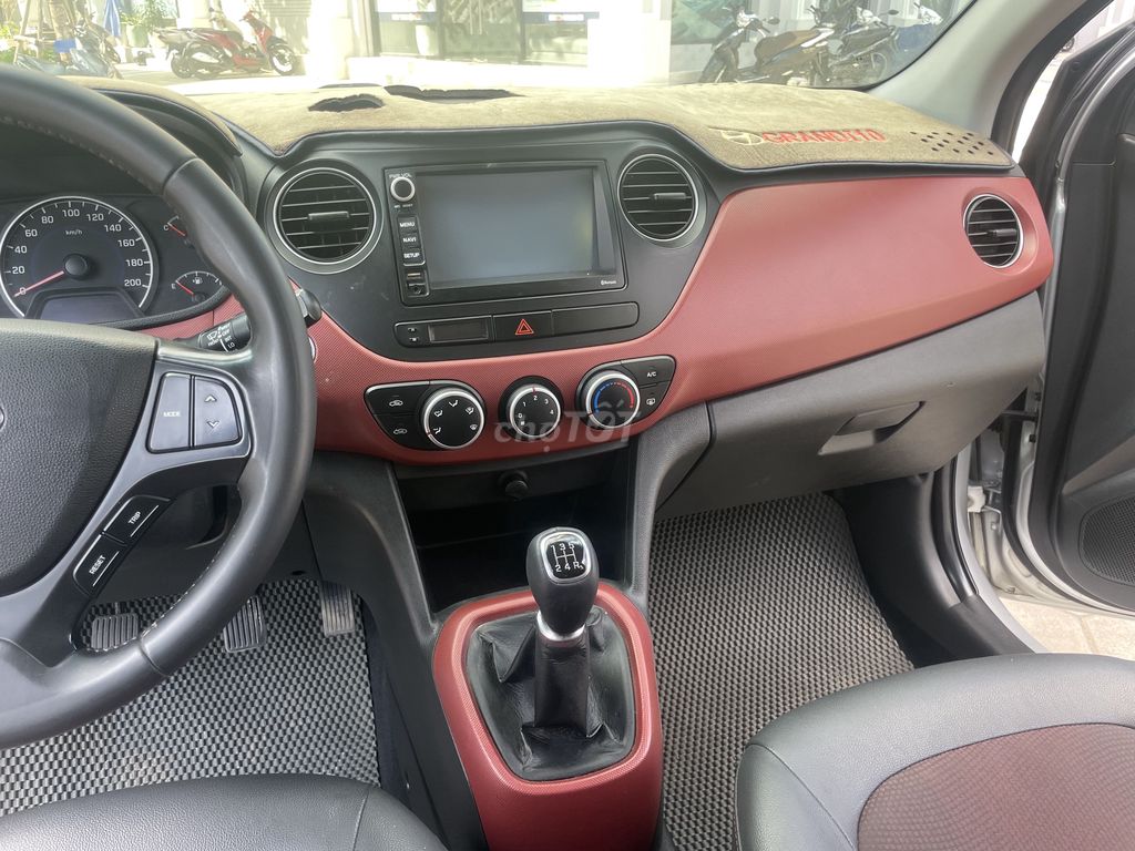 Hyundai Grand i10 2018 Grand 1.2 MT - 82000 km. Mua bán Ô tô tại Quận Thanh Xuân Hà Nội được đăng bởi Trần Vượng hình 9