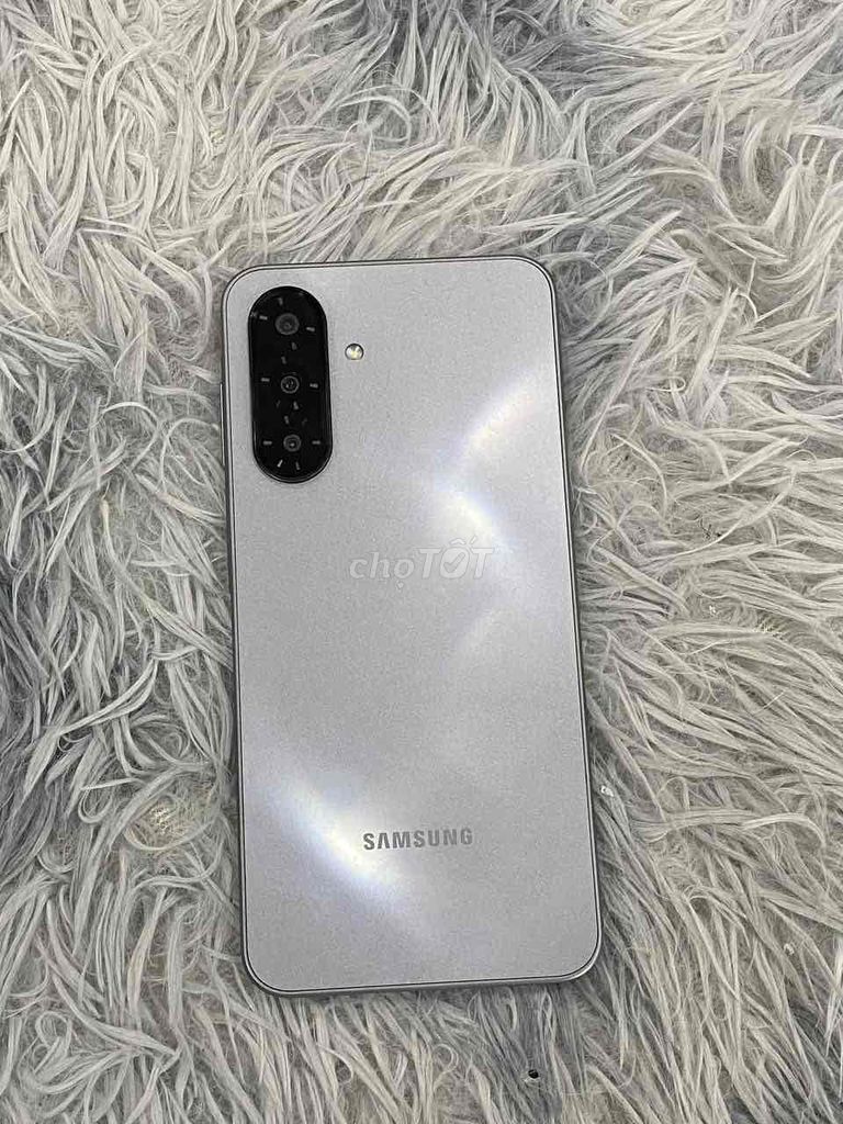 Samsung A17 8GB/128GB Bạc 99% Bh 6/2027. Mua bán Điện thoại tại Quận 5 Tp Hồ Chí Minh được đăng bởi Phan Thế Phong  hình 1