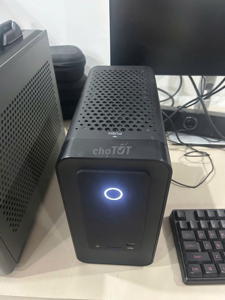 Zotac PC Mini i5-13400 RTX 4060 32GB/512GB Đen. Mua bán Máy tính để bàn tại Thành phố Thủ Đức Tp Hồ Chí Minh được đăng bởi Tiểu Yến  hình 1