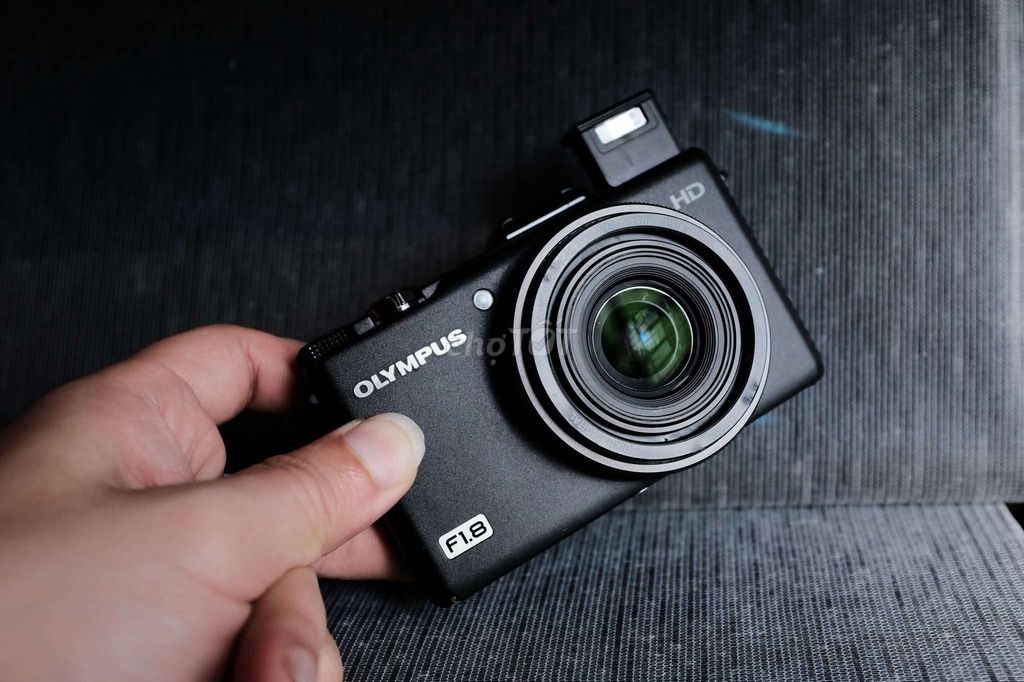 Máy ảnh Olympus XZ-1 Đen. Mua bán Máy ảnh, Máy quay tại Quận 10 Tp Hồ Chí Minh được đăng bởi Đại Phong hình 1