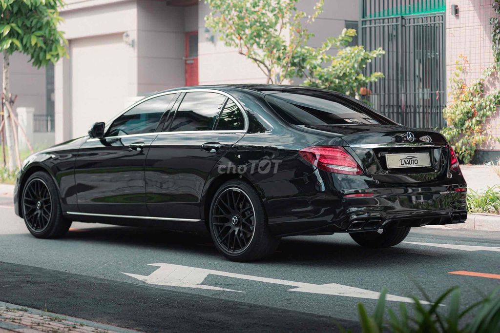 LONG ANH AUTO về Mercedes E200 Sport 2019. Mua bán Ô tô tại Quận 7 Tp Hồ Chí Minh được đăng bởi LongAnh AuTo  hình 15