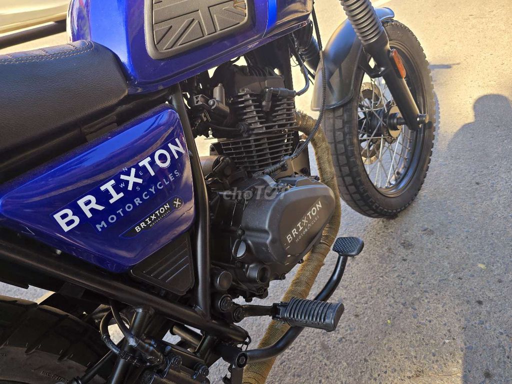 Brixton 150cc Bản scambler cực đẹp.QuýMotor. Mua bán Xe máy tại Quận Thanh Khê Đà Nẵng được đăng bởi Quý Moto Cycle 21 điện biên phủ Đà Nẵng hình 4