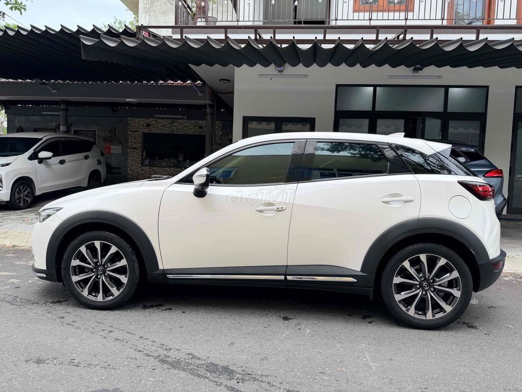 Mazda CX 3 2021 1.5 Luxury - 39999 km. Mua bán Ô tô tại Quận Cẩm Lệ Đà Nẵng được đăng bởi Phước Auto hình 4
