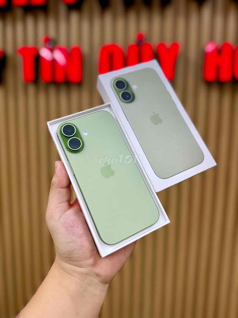 iPhone 17 256GB Xanh lá. Mua bán Điện thoại tại Quận Đống Đa Hà Nội được đăng bởi Thương Nguyễn hình 1