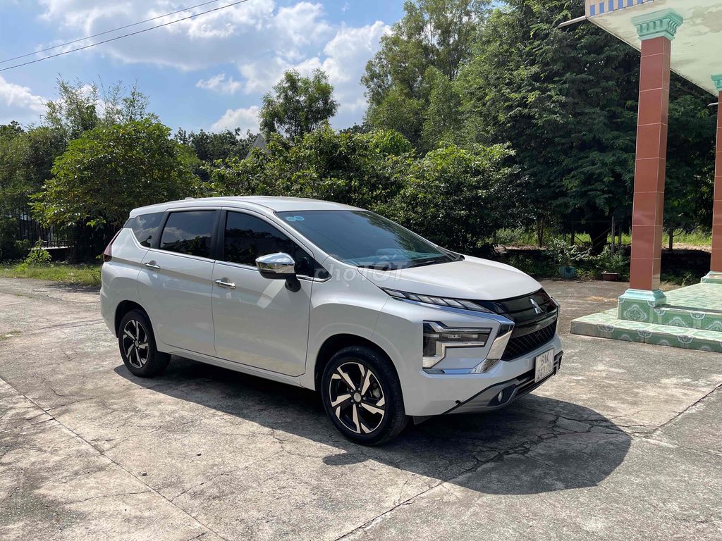 Mitsubishi Xpander 2023 AT Premium - 41000 km