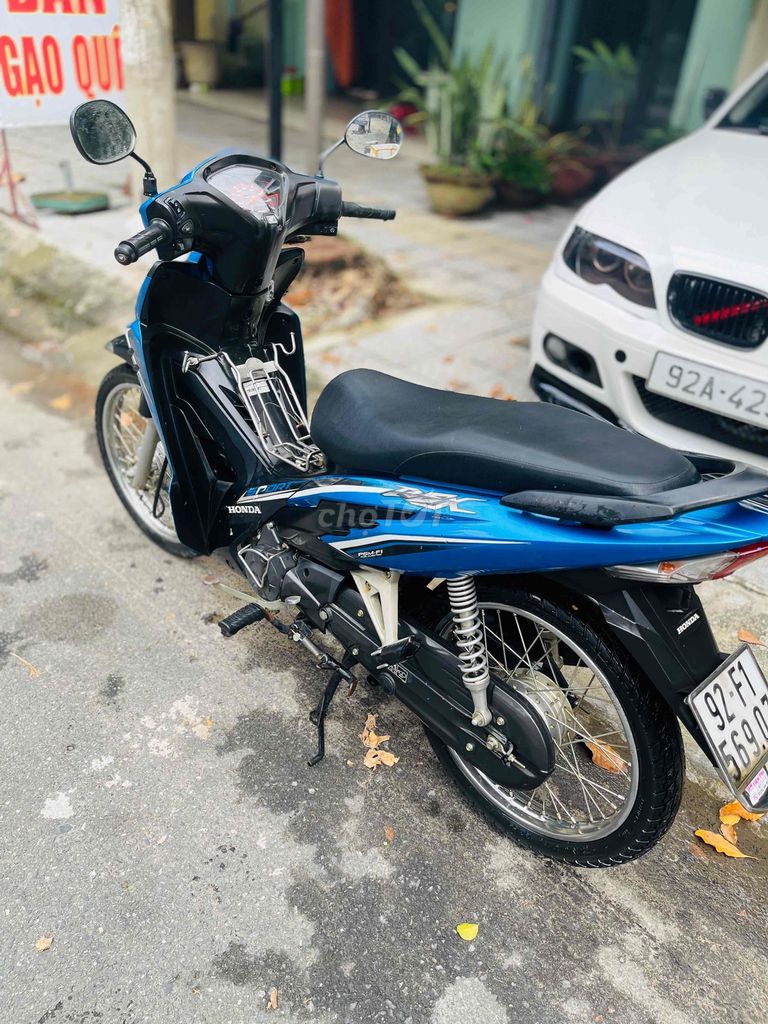 Honda Wave RSX FI 2022 Xanh đen. Mua bán Xe máy tại Quận Liên Chiểu Đà Nẵng được đăng bởi xe máy cũ Duy Đạt 06 gò nảy 1 đà nẵng hình 8