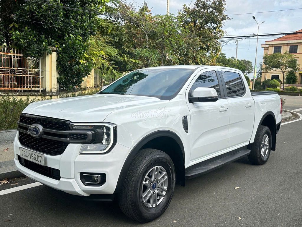 Ford Ranger 2024 XLS Trắng 30953 km. Mua bán Ô tô tại Thành phố Buôn Ma Thuột Đắk Lắk được đăng bởi Tiệm Ôtô Xe Máy Thuỷ hình 2