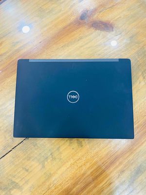 Dell Latitude i5, RAM 8GB, SSD 250GB, 12 inch. Mua bán Laptop tại Thành phố Huế Thừa Thiên Huế được đăng bởi Trần Văn Hơp
