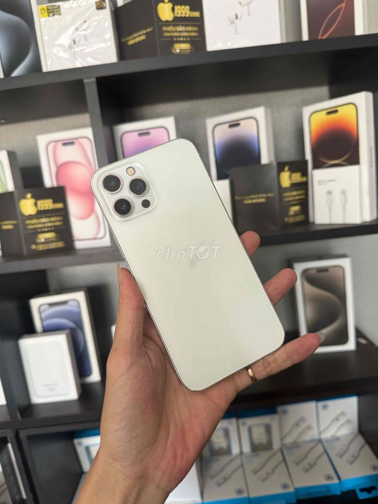 Apple iPhone 12 Pro Max 256GB Bạc Đẹp 98.5%. Mua bán Điện thoại tại Thị xã Bến Cát Bình Dương được đăng bởi Devil Nguyễn hình 1