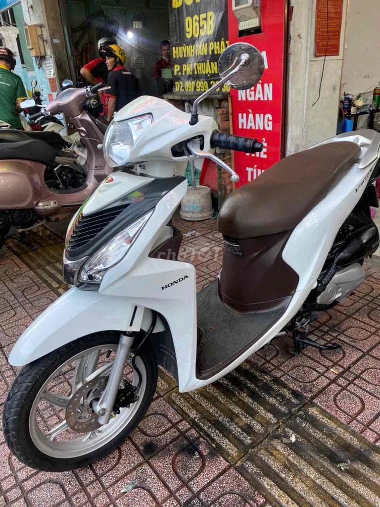 vision 2019 chính chủ máy siêu cọp zin 100% đầu zi. Mua bán Xe máy tại Quận 7 Tp Hồ Chí Minh được đăng bởi Gia Bảo  hình 2