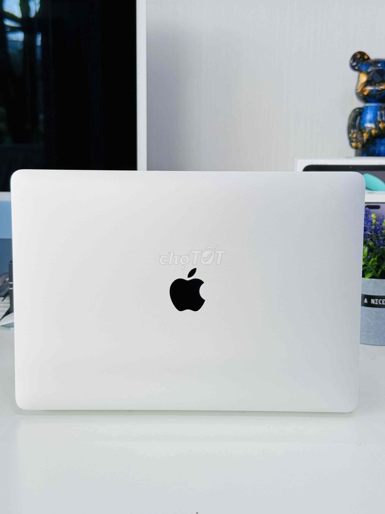 Macbook Air 2020 8/256GB Silver