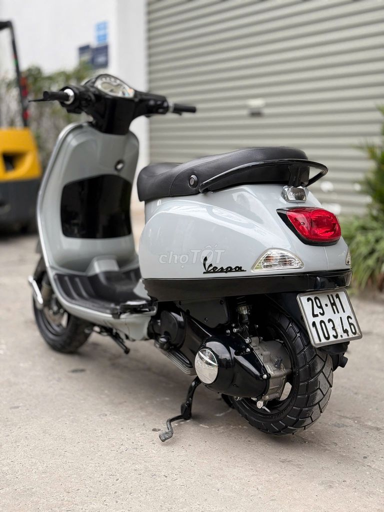 Cần bán Vespa LX 2015, máy êm, tiết kiệm xăng. Mua bán Xe máy tại Quận Cầu Giấy Hà Nội được đăng bởi Thảo hình 5