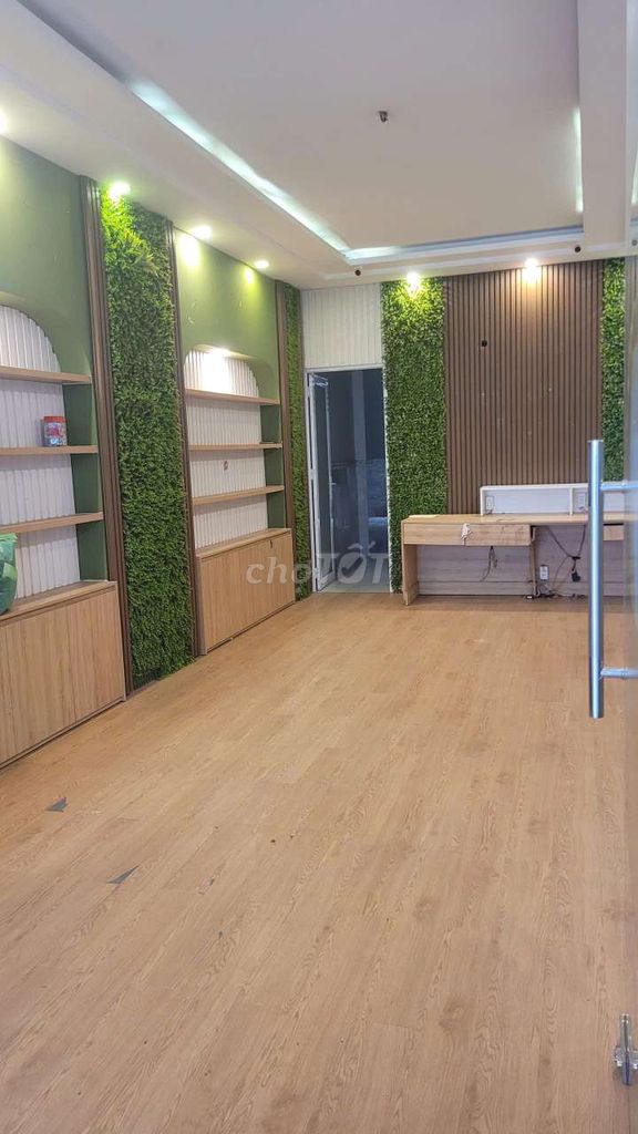 ДОМ В АРЕНДУ СЕЙЧАС CV AN SUNG 1 ЭТАЖ, 1 МЕЗОНИН, 2 ЭТАЖА, ДОМ 4 × 20 С 4 КРОВАТЯМИ, 3 ТУАЛЕТА